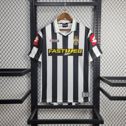 Camisa Juventus - 2001-2002 Home