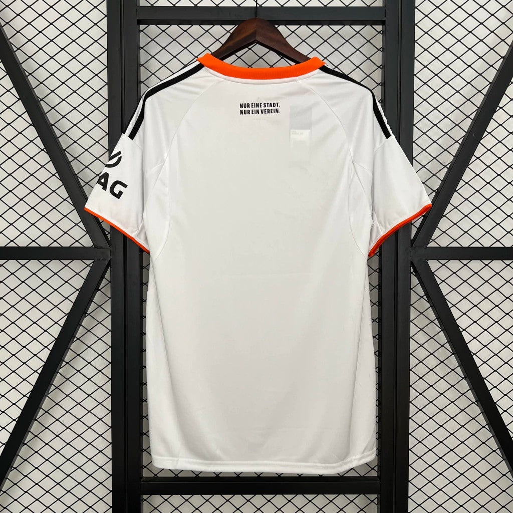 Camisa Eintracht Frankfurt - Away