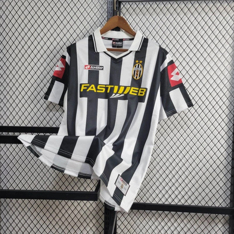 Camisa Juventus - 2001-2002 Home